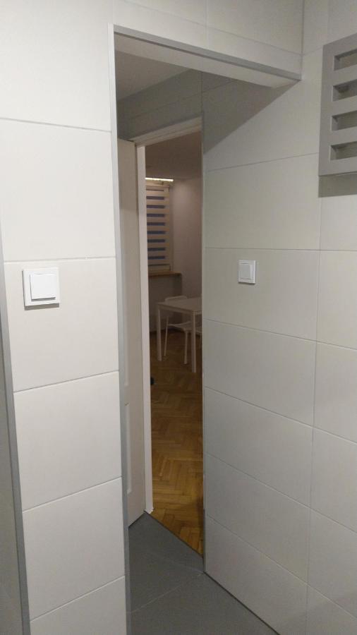 Apartament Zielona Wierzba Blisko Sky Tower Lägenhet Wrocław Exteriör bild
