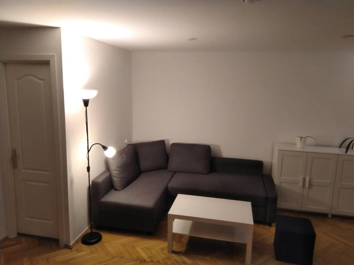 Apartament Zielona Wierzba Blisko Sky Tower Lägenhet Wrocław Exteriör bild