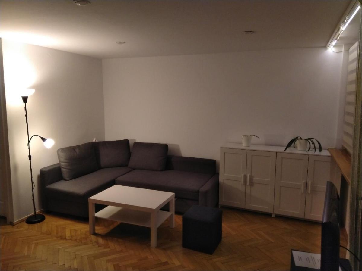 Apartament Zielona Wierzba Blisko Sky Tower Lägenhet Wrocław Exteriör bild